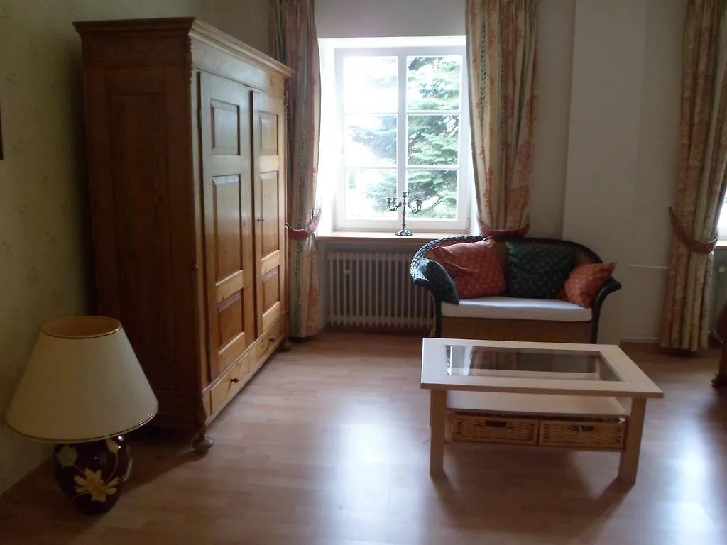 Auberge Du Chateau Bigonville Luxemburg